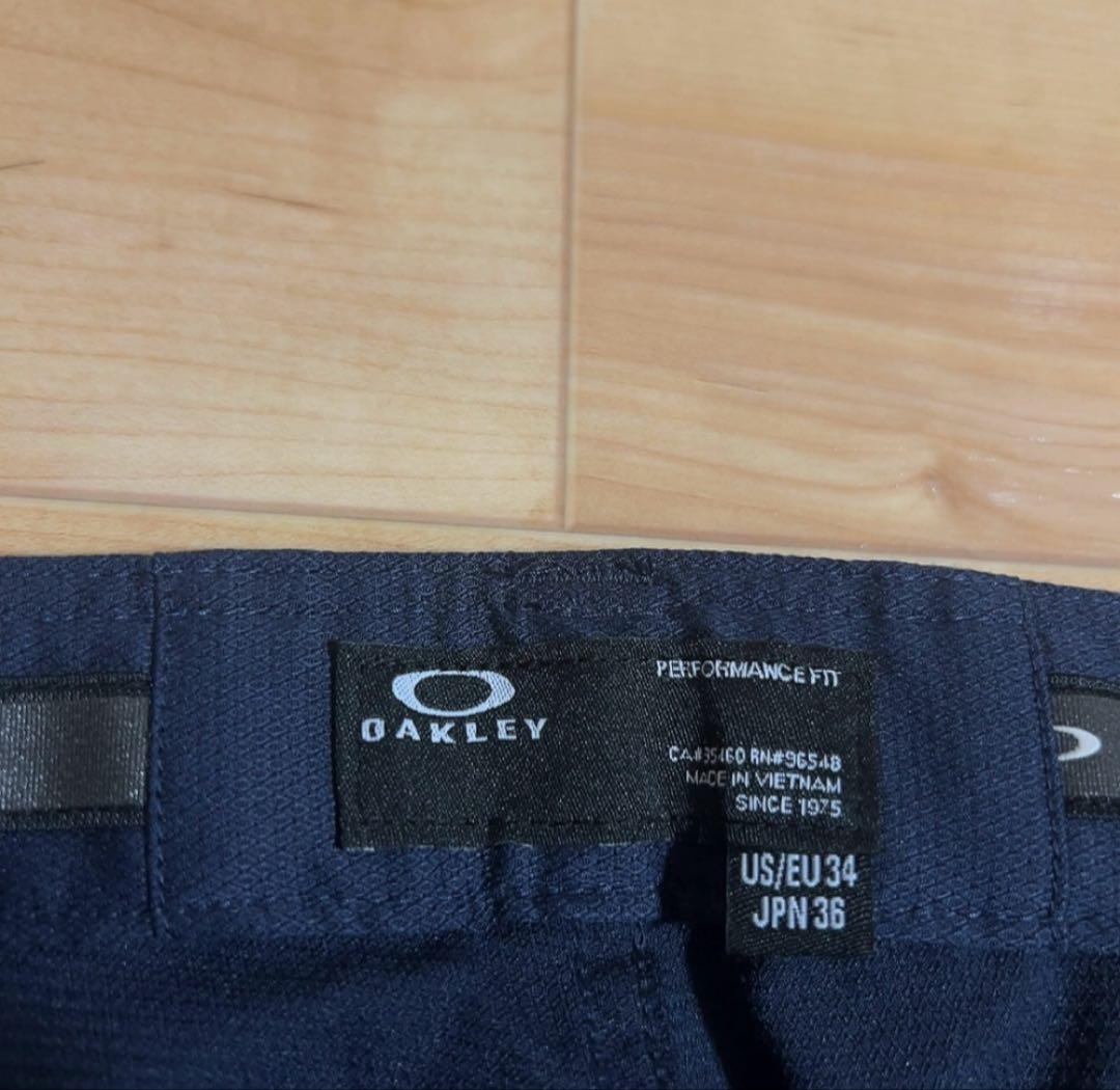 新品 オークリー OAKLEYメンズ スカル刺繍3Dテーパードパンツ　W92