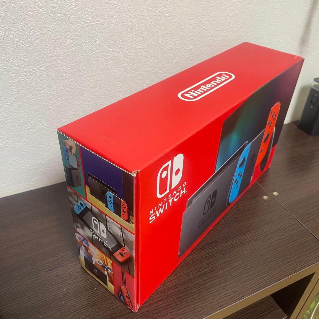 Nintendo Switch 本体 赤/青 Joy-Con付き