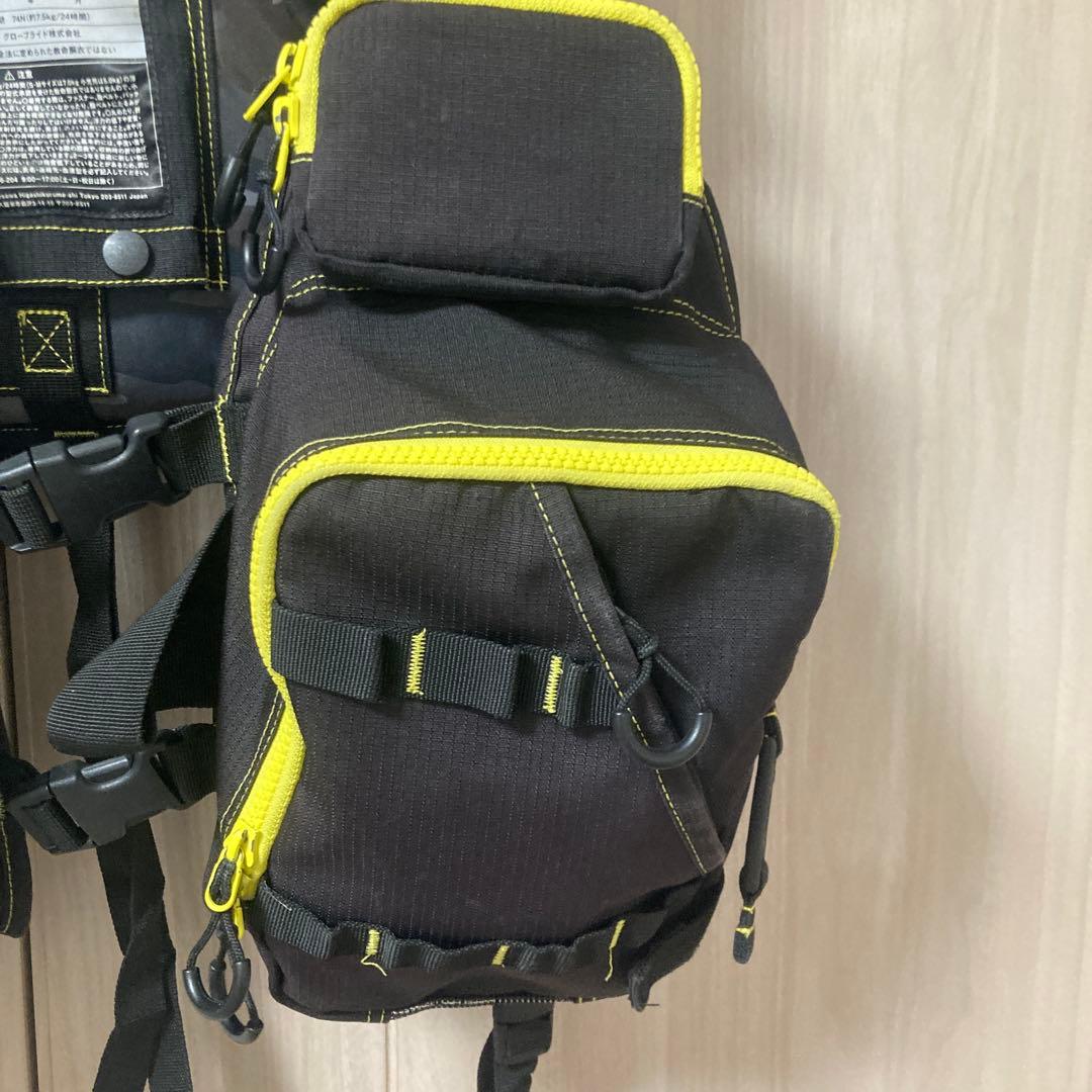 Daiwa フィッシングベスト ブラック/カモフラージュ フローティングベスト