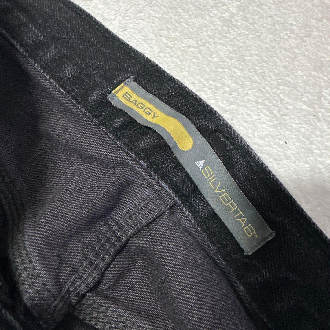 ✨新品未使用✨リーバイス　SILVERTAB™ バギーカーペンター ブラック