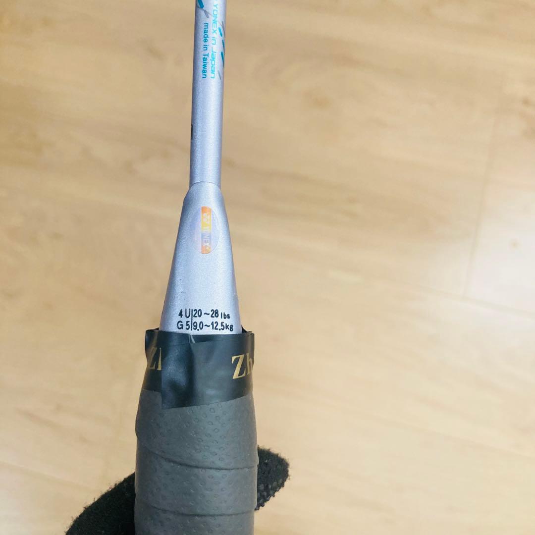 【匿名配送】★美品★ASTOROX88 D GAME YONEX 4U G5