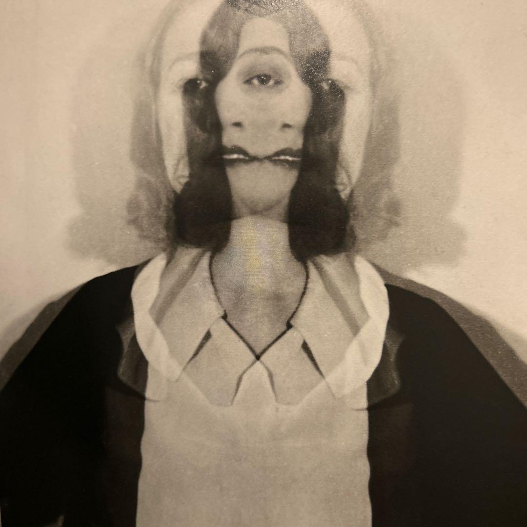 アート・デザイン・音楽 Blumenfeld: A Fetish for Beauty