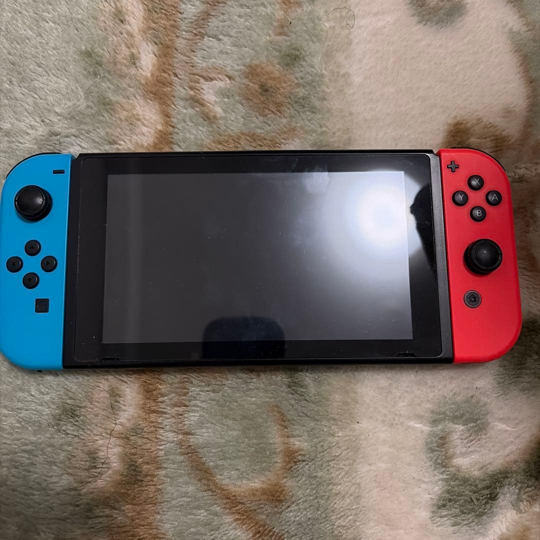 Nintendo Switch 本体　ソフト付き　テレビ出力できません。