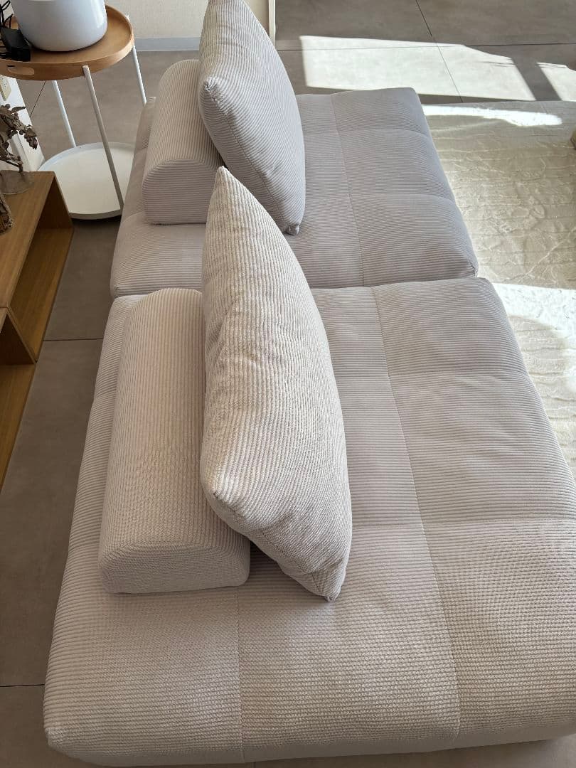 アイボリー ポケットコイルソファ 幅180cm