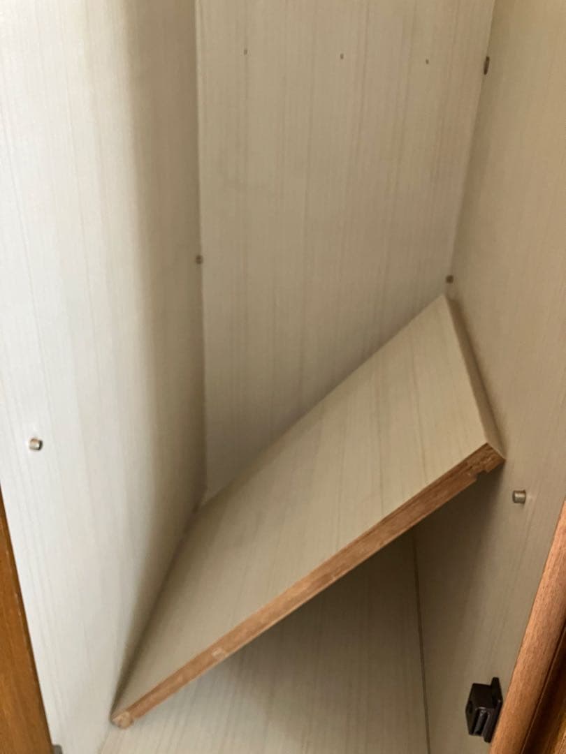 木製洋服タンス(3枚扉)