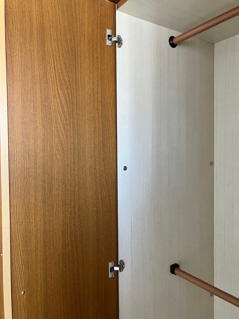 木製洋服タンス(3枚扉)