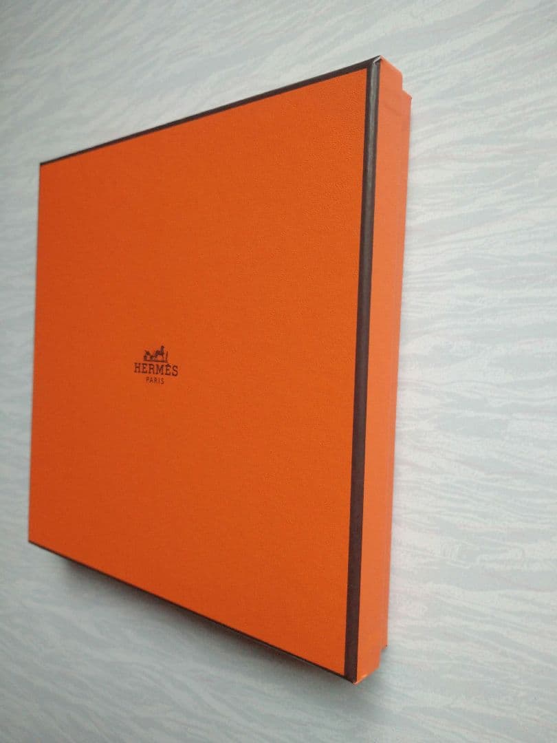 【新品タグ付き】HERMES エルメス タオルハンカチ H柄 オレンジ