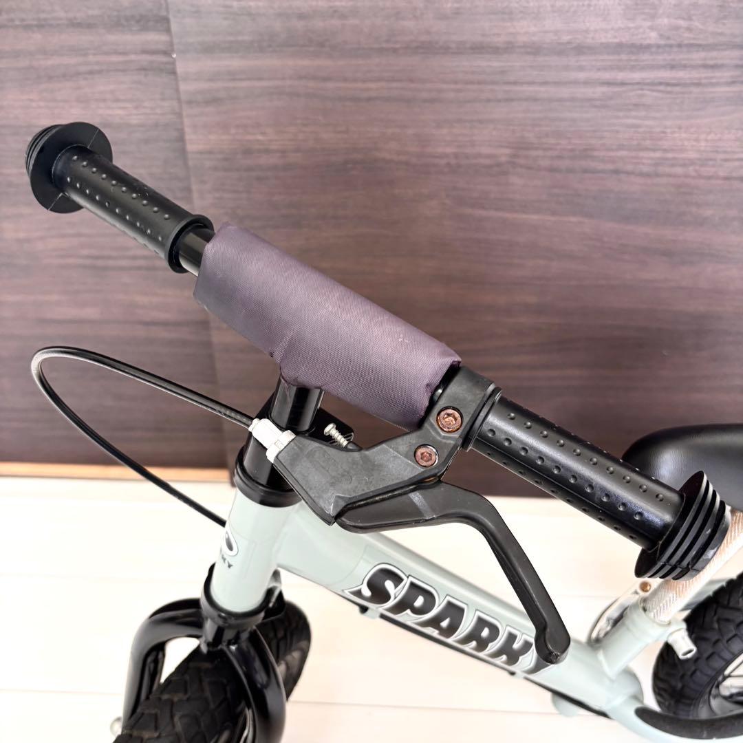 ✨美品✨ SPARKY バランスバイクグレー キックバイク