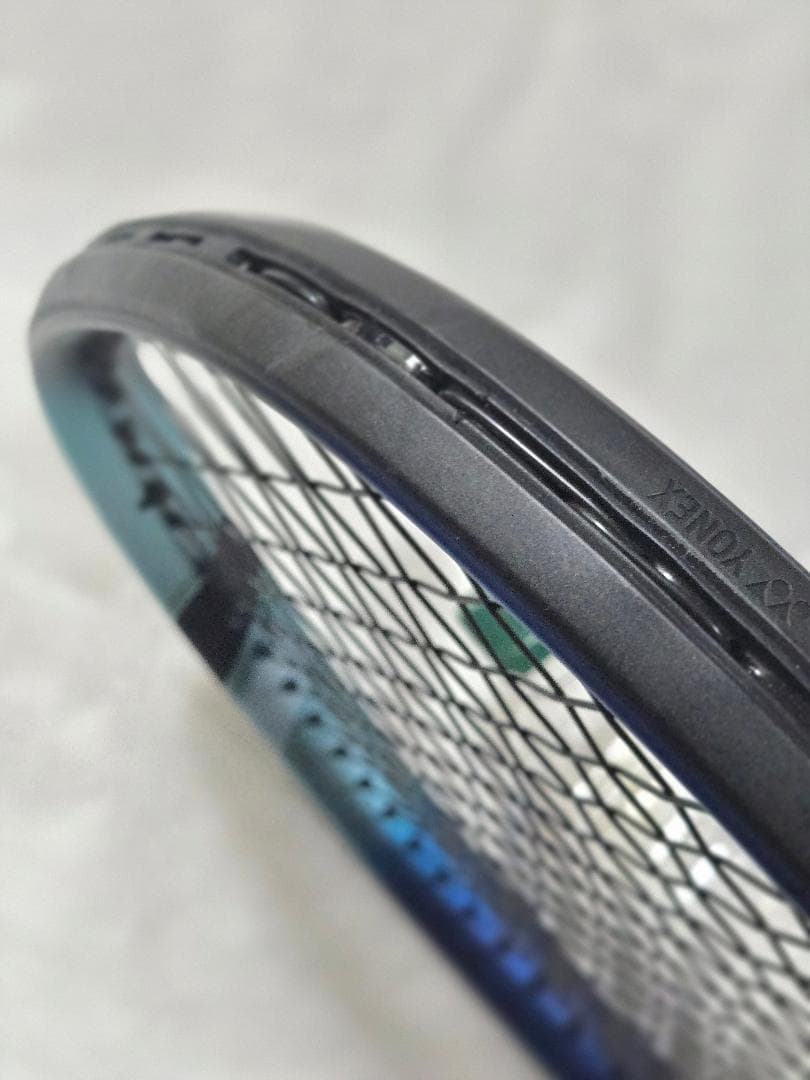 YONEX EZONE 100 G2 2022（元グリップ換装）