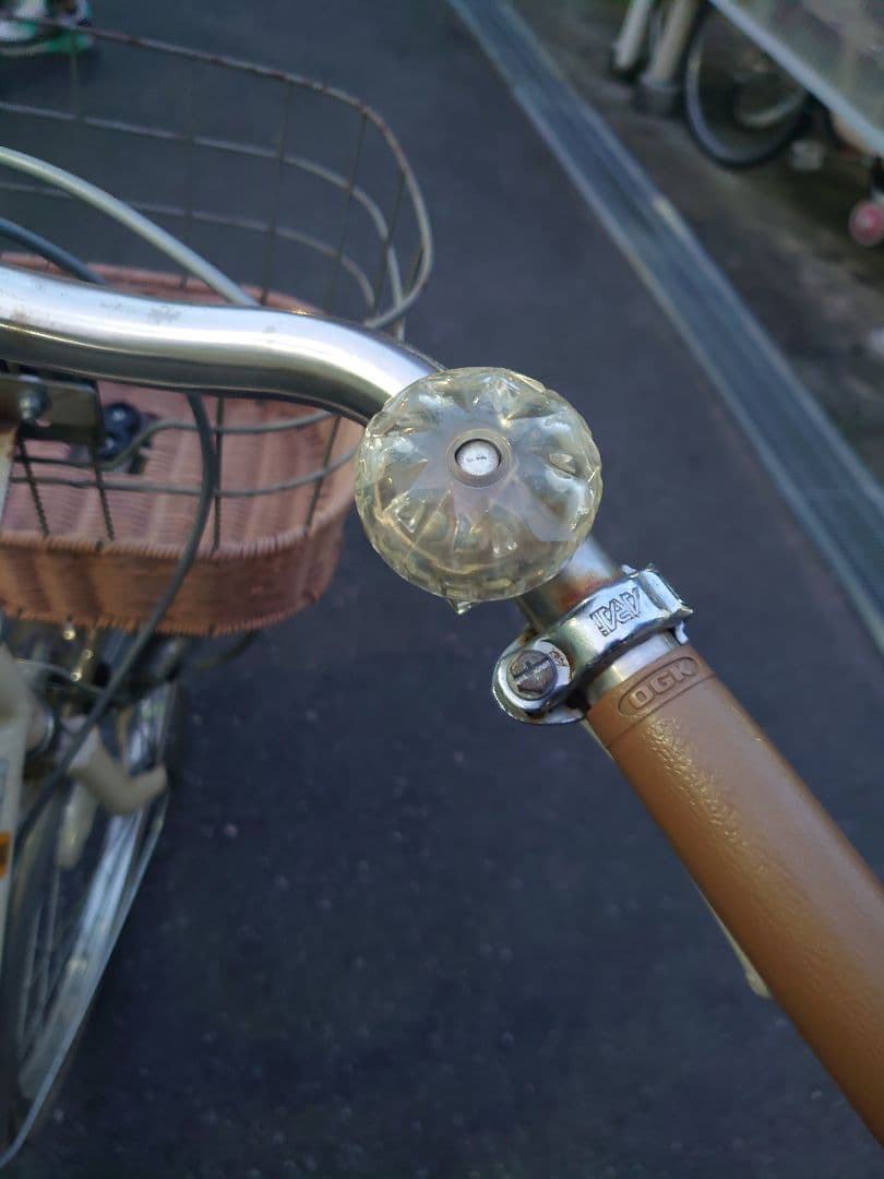 引取限定 24インチ 女の子 自転車 シティサイクル