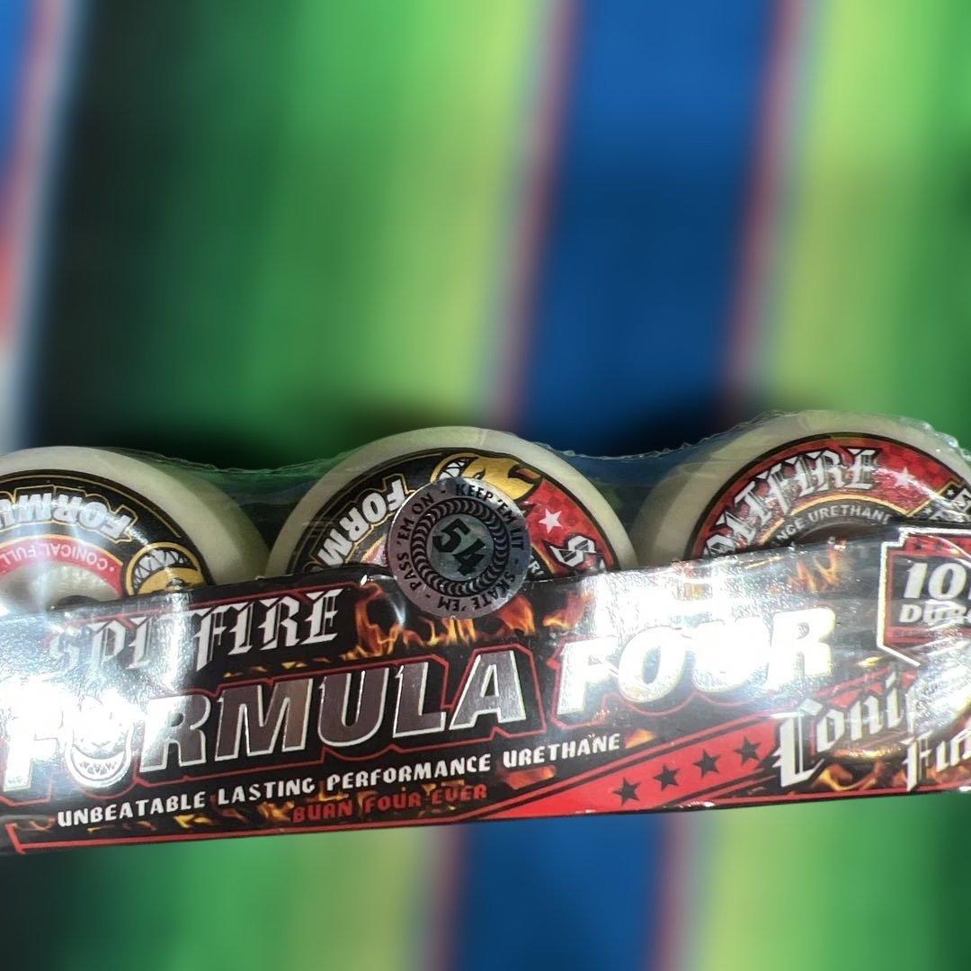 スケートボード SPITFIRE FORMULA FOUR 54mm 101A