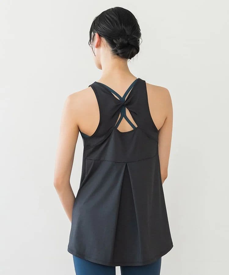 LAVA ラバ　SUKALA　バックツイストタンクトップL　未開封品