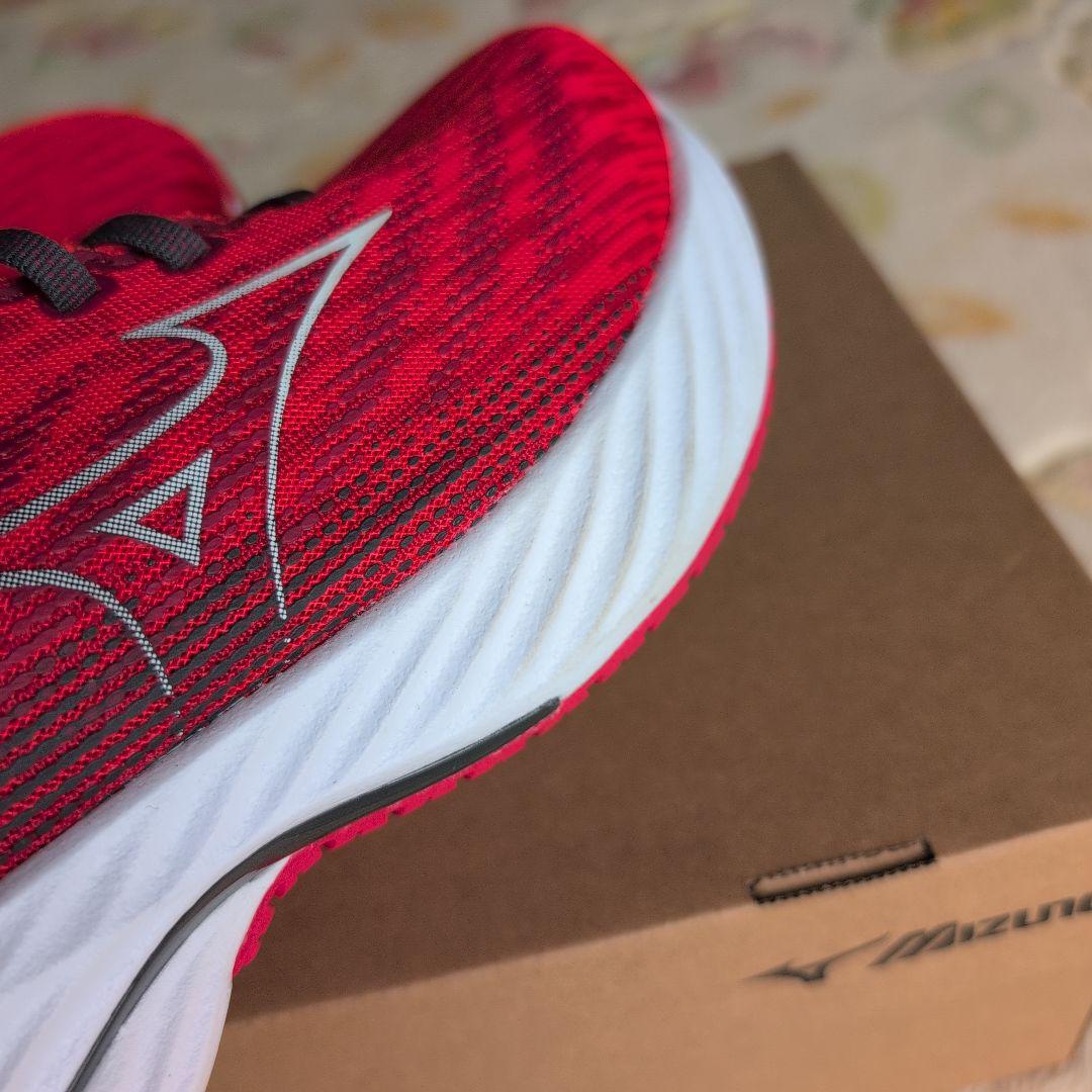 専用品MIZUNO　ウェーブライダー28 SW （26.5cm）