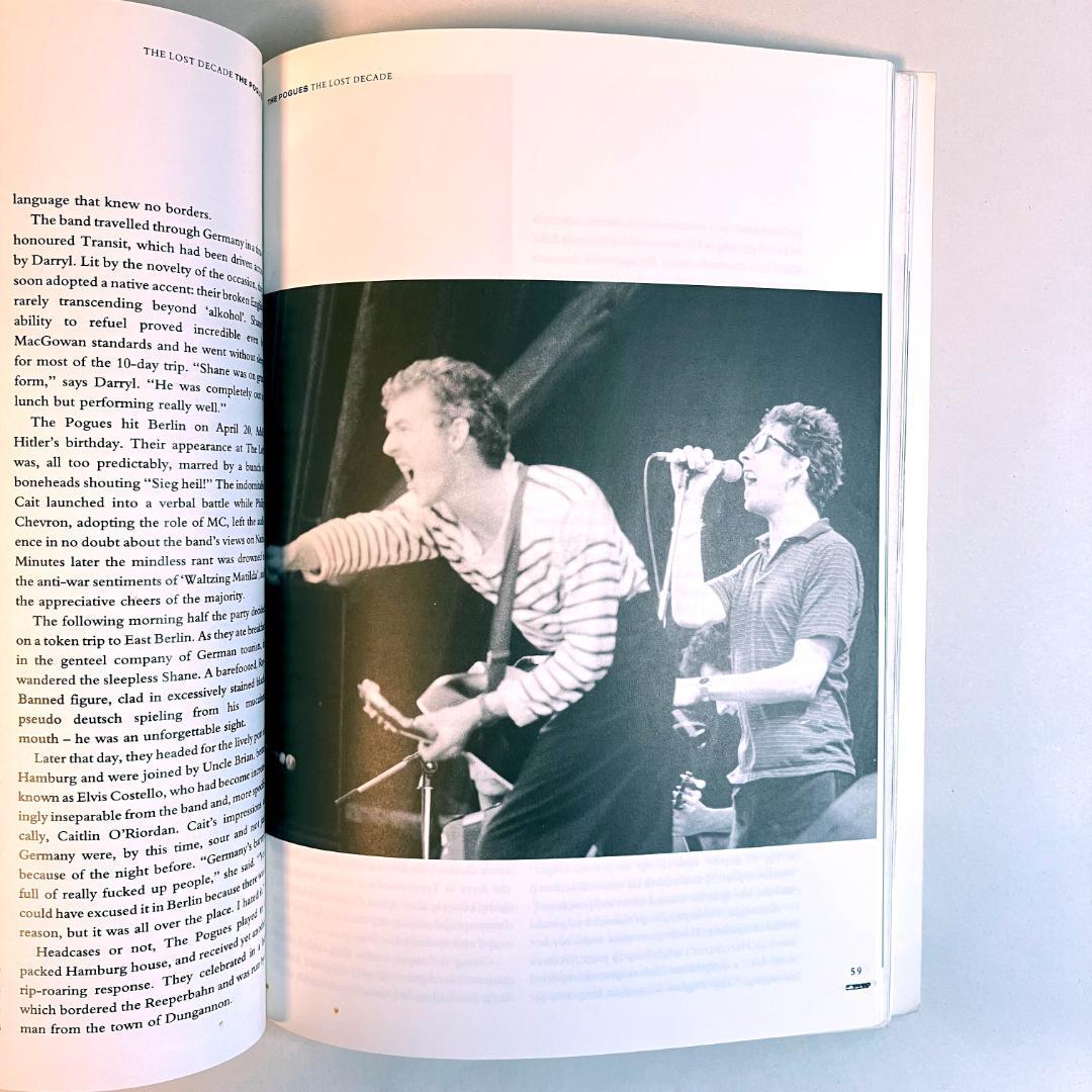 【洋書・バイオグラフィー】THE POGUES The Lost Decade