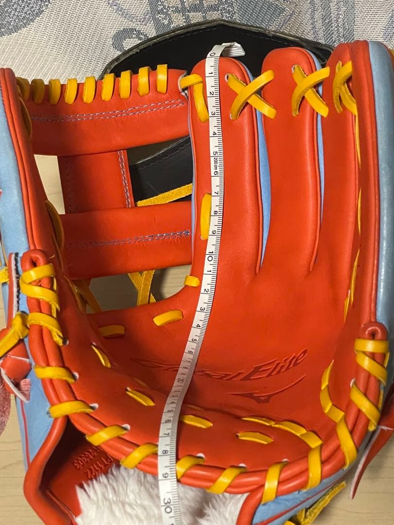 ミズノ グローバルエリート∞インフィニティNEO 内野手用4/6 サイズ9