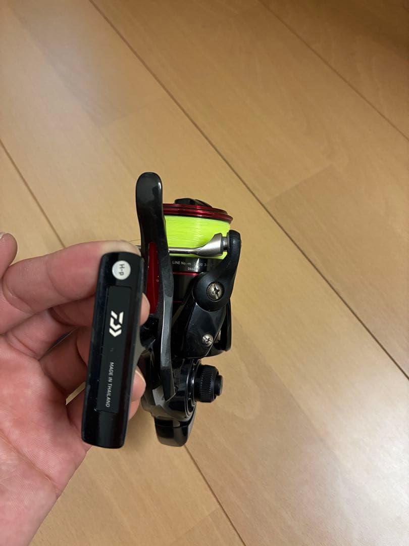 ダイワ レバーブレーキリール 19シグナス 2500H-LBD【ジャンク】