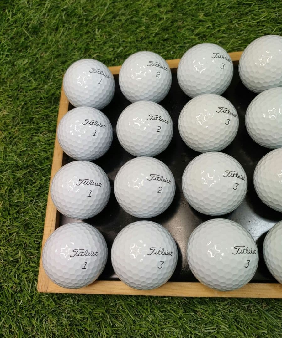 最新タイトリストPROV1　2025年モデル優良ロストボール20個。