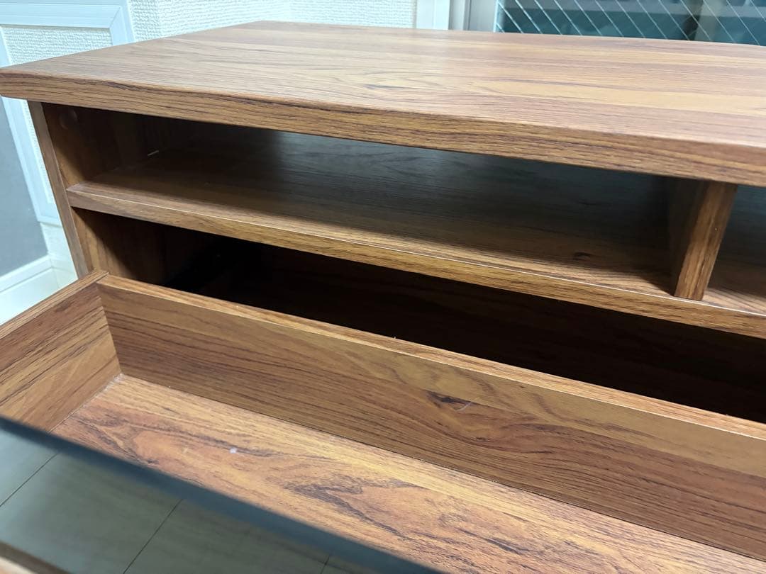 「、」　定価32,990円　LOWYA 120cmウォルナット