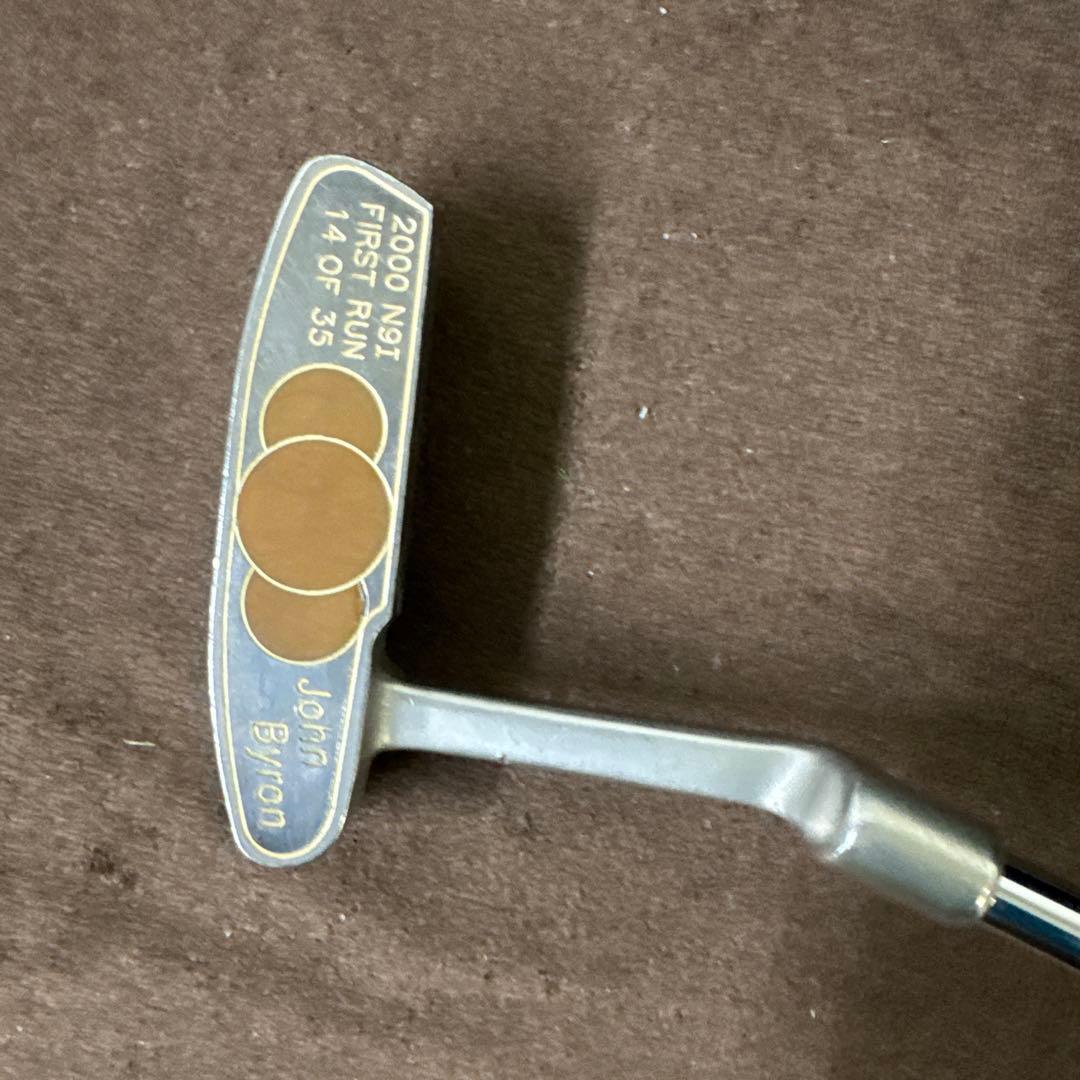 ジャンバイロンパター　超レア限定？　DALE HEAD 9 John Byron