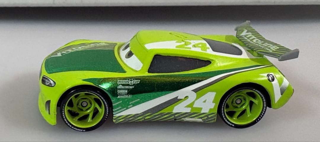 【美品】カーズ3 マテル製 次世代レーサー 4台セット まとめ売り レア