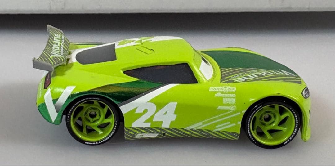 【美品】カーズ3 マテル製 次世代レーサー 4台セット まとめ売り レア