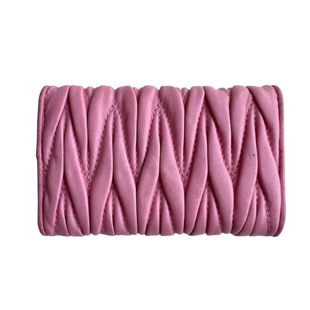 MIU MIU ミュウミュウ マテラッセ キーケース ピンク ゴールドロゴ