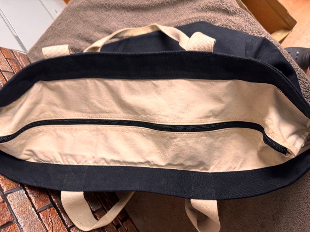 k*k様 STUSSY Livin ジェネラルストア トートバッグ 黒 USA製