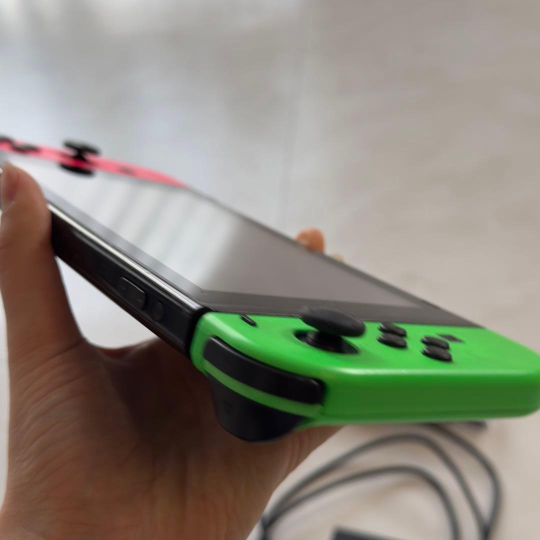 充電式グリップNintendo Switch ネオンピンク・ネオングリーン 本体