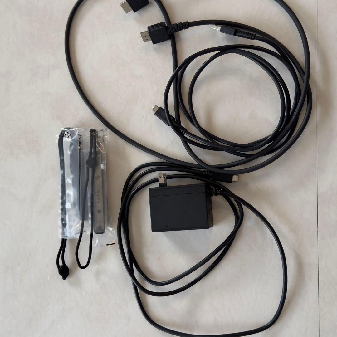 充電式グリップNintendo Switch ネオンピンク・ネオングリーン 本体