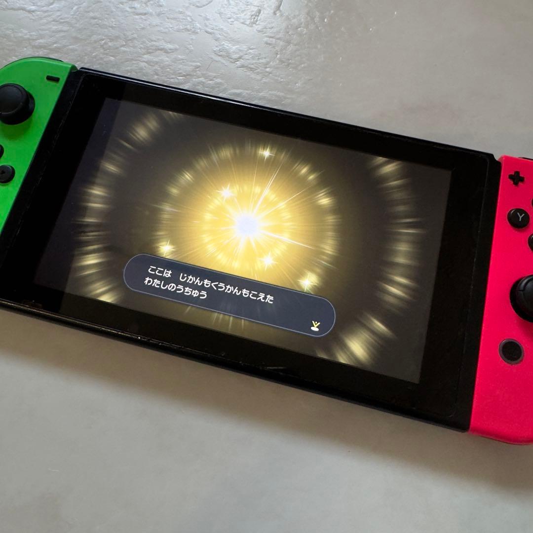 充電式グリップNintendo Switch ネオンピンク・ネオングリーン 本体