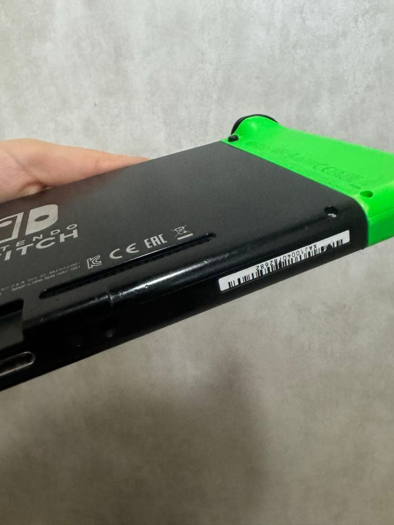 充電式グリップNintendo Switch ネオンピンク・ネオングリーン 本体