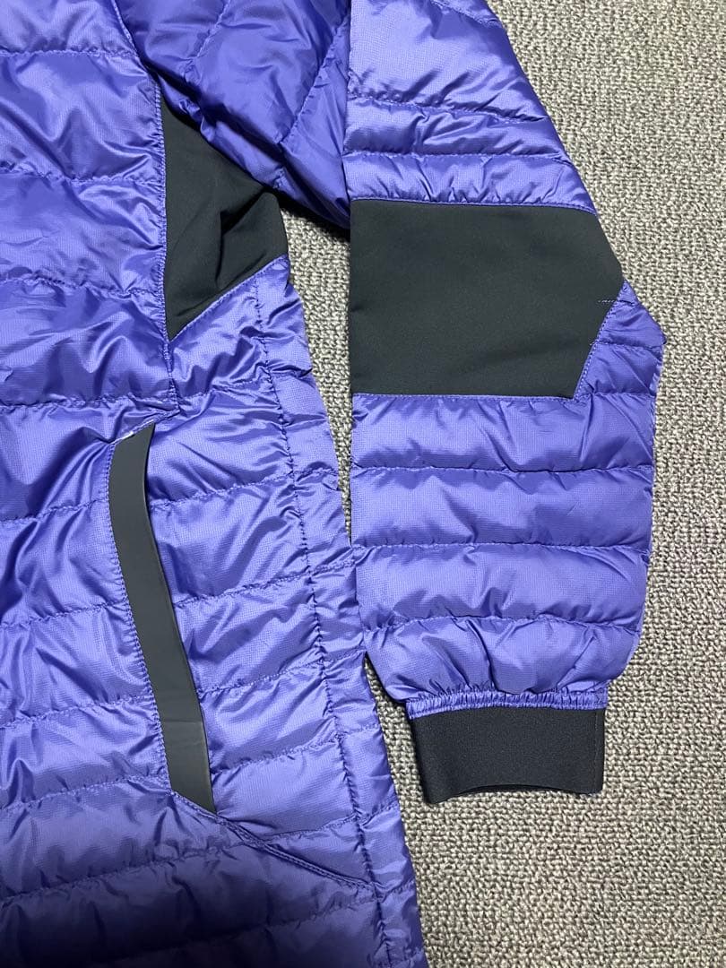 ナイキゴルフライトダウン