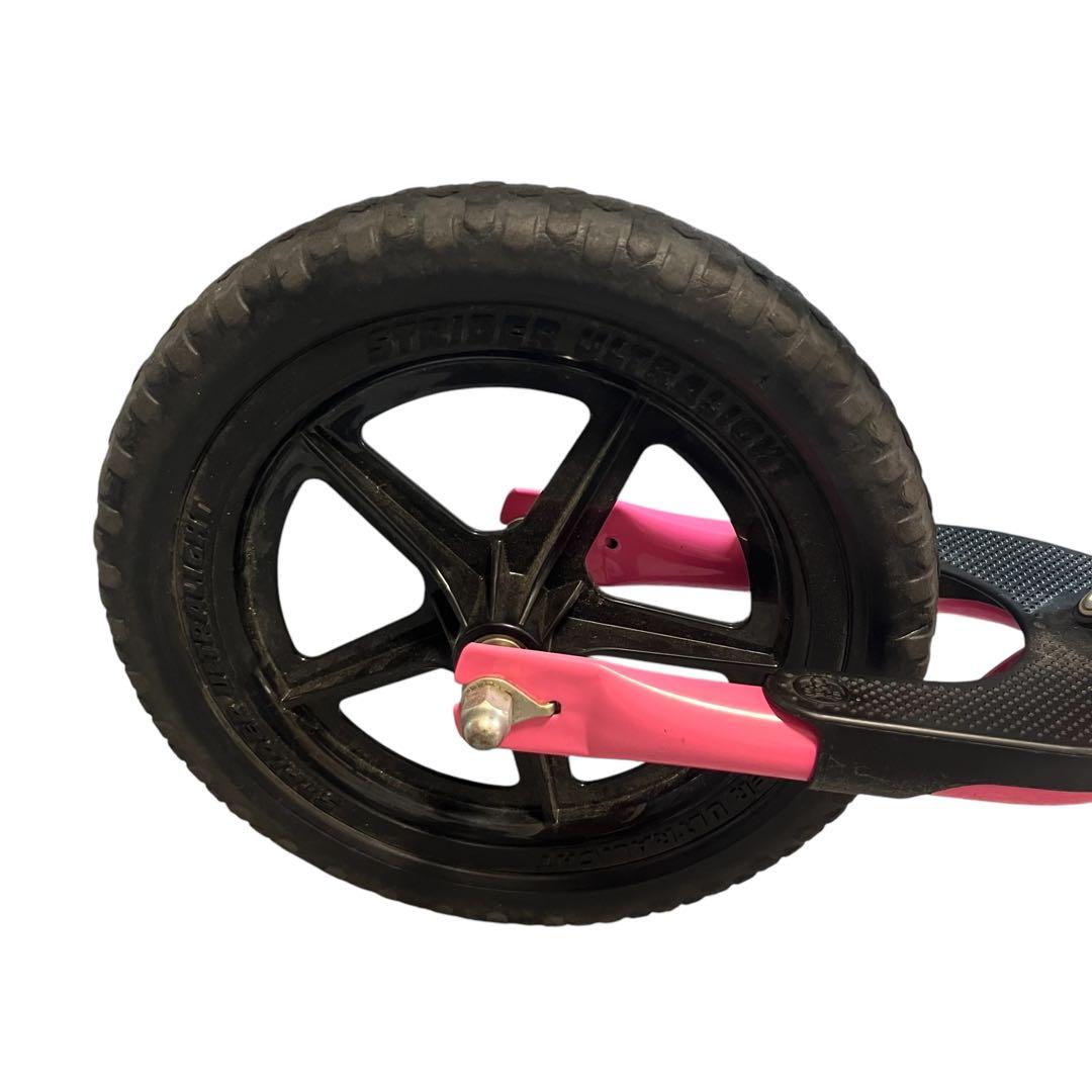 ✨【美品】STRIDER ピンク　バランスバイク