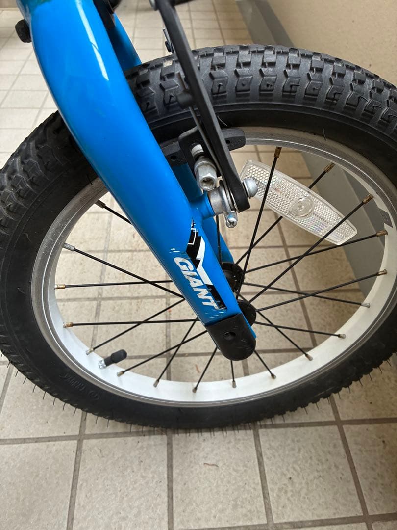 GIANT『ジャイアント』 ANIMATOR 16型　幼児用　※引き渡し限定