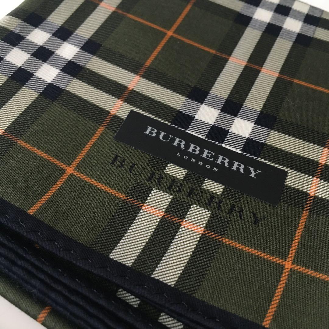 新品未使用　Burberry フェイスタオルとハンカチ　まとめ売り