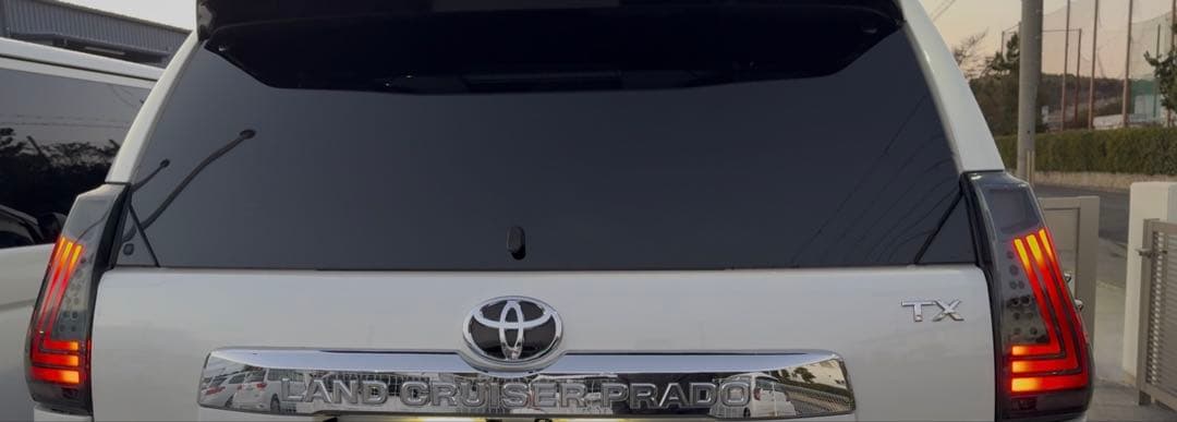 ランドクルーザープラド150 後期　スモークテールランプ　左右セット