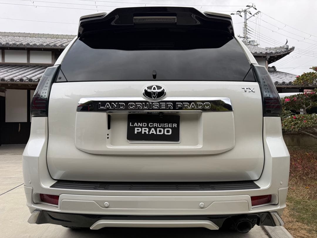 ランドクルーザープラド150 後期　スモークテールランプ　左右セット