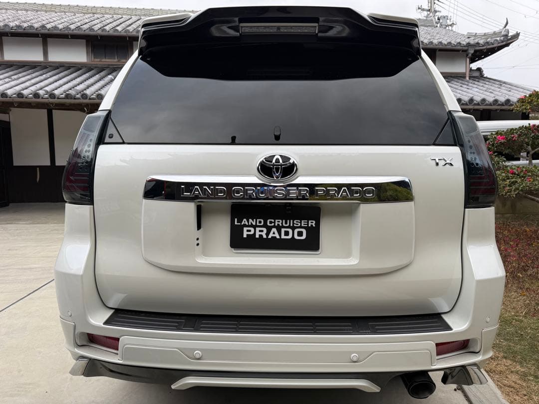 ランドクルーザープラド150 後期　スモークテールランプ　左右セット