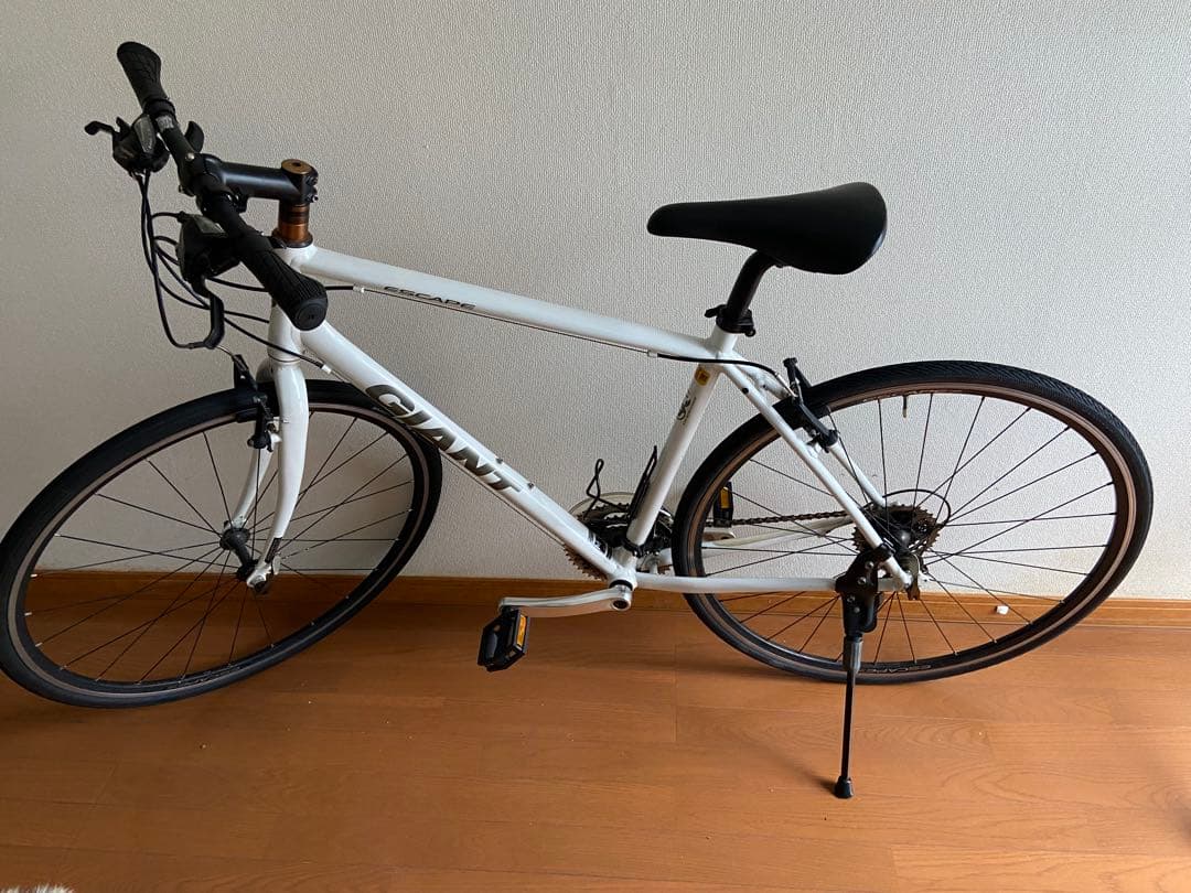 ❗️出品9月初め迄❗️GIANT escapeR3 M 【東京多摩周辺】限定