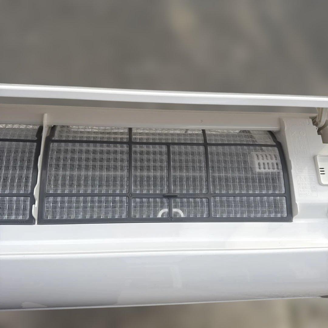 HITACHI ルームエアコン おもに6畳用 RAS-AJ22L 2021年製