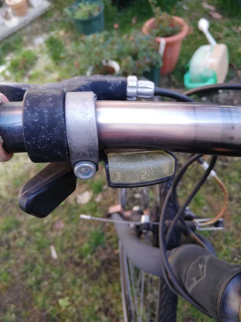 【引取限定】FUJI　ロードバイク　空気入付