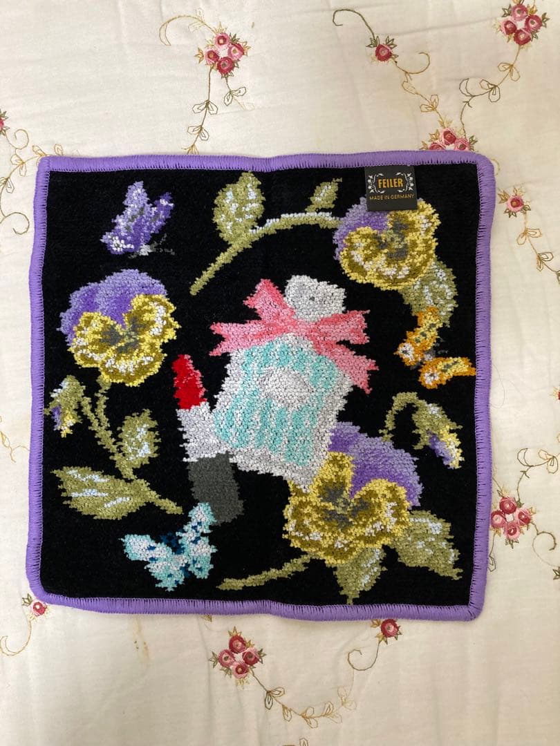 フェイラー、花柄タオルセット（黒・紫） 坂田