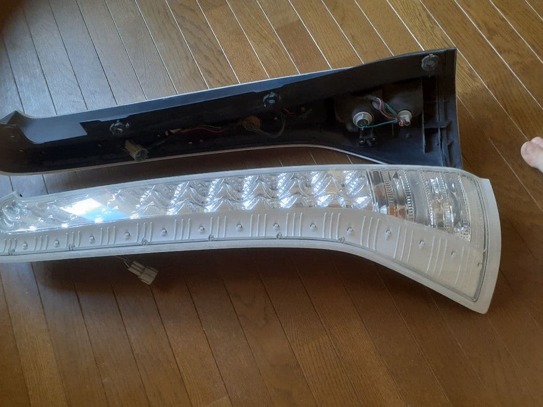 LEDテールランプ クリアレンズ