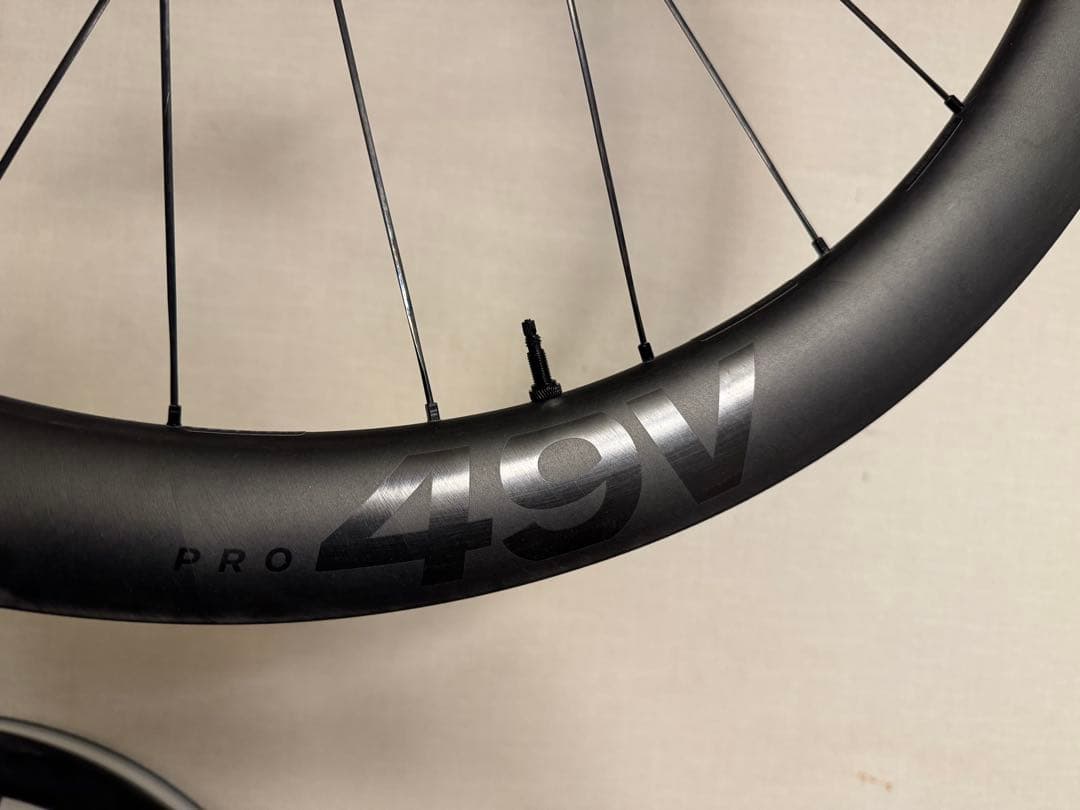 パーツ BONTRAGER Aeolus Pro 49V TLR DISC