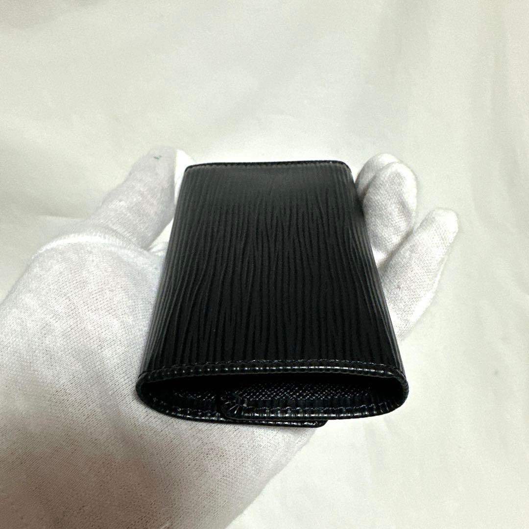 LOUIS VUITTON 6連キーケース・エピ・ミュルティクレ 黒