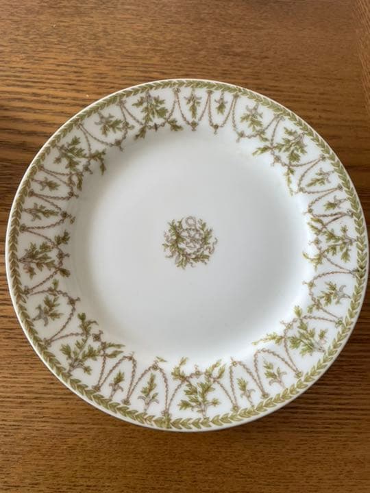フランスリモージュのアンティーク食器、アビランド（Haviland）