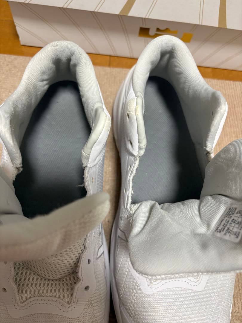 アシックス　ゲルバースト 28.5㎝ エクストラワイド 4E