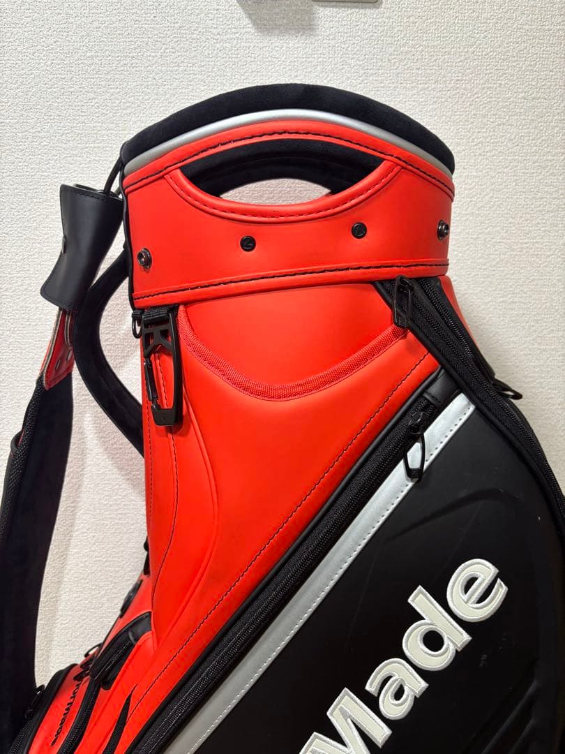 テーラーメイド　キャディバック　ゴルフ