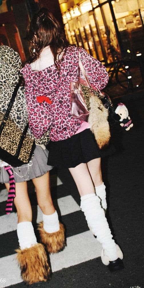 ハローキティ×9090 girl　パーカー　ピンク豹柄　Mサイズ　平成ギャル