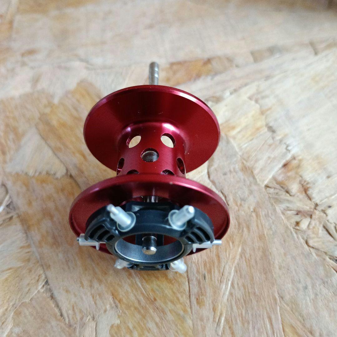 シマノ　07メタニウムMg右巻き （夢屋　07メタニウムMg用深溝スプール付き）